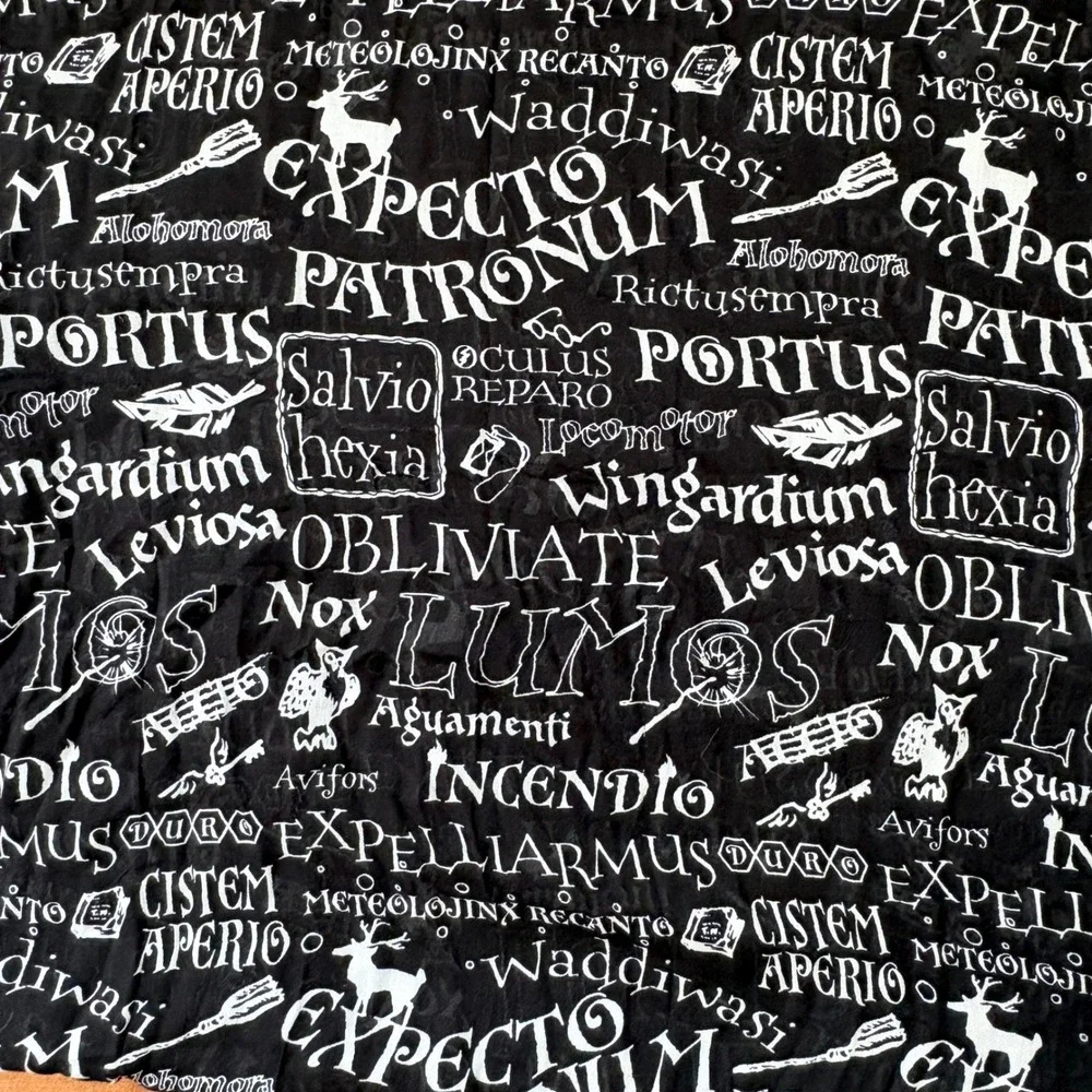 Harry Potter Scarf Wizarding World Spell Script Wrap, Unisex‎ OS Black